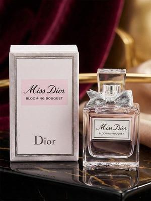 Miss Dior Blooming Bouquet Eau De Toilette 5ml | Mini Travel Size Perfume for Women | Floral Fragrance