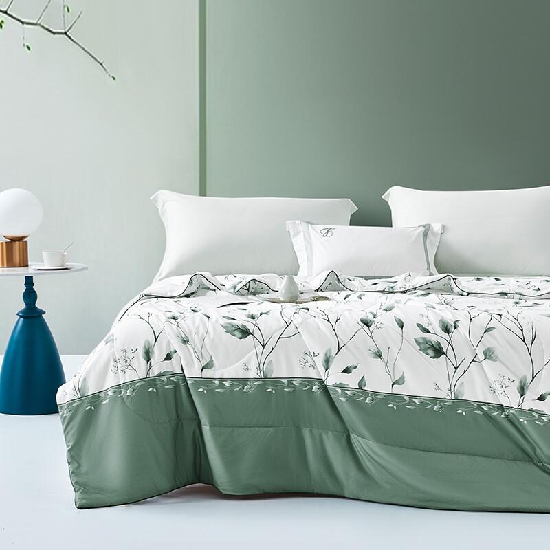 

Mengjie Washable Summer Comforter