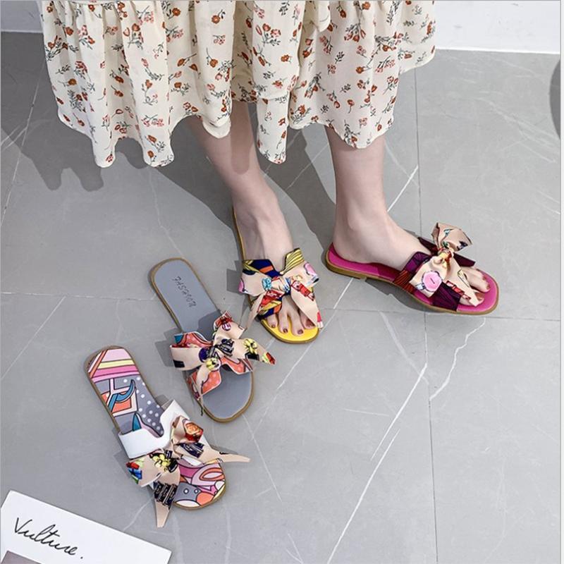 Durable Women's Bow Sliders Silky Butterfly Sandals For Effortless Summer Comfort