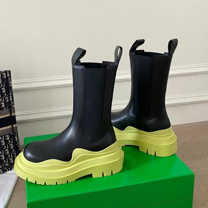 Fashion 2025 New Chelsea Boots Women/man Couple Models Platform Mid Boots Round Toe Slip On Rain Boots Leather Fashion Large Size Shoes