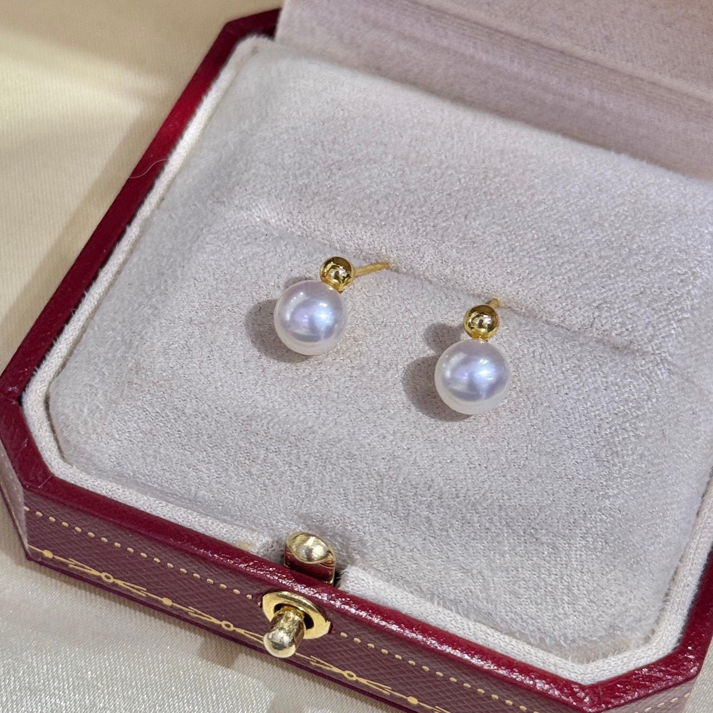 Elegant 14K Gold Plated Classic 7–8mm High-Luster Freshwater Pearl Stud Earrings 7-8mm белый