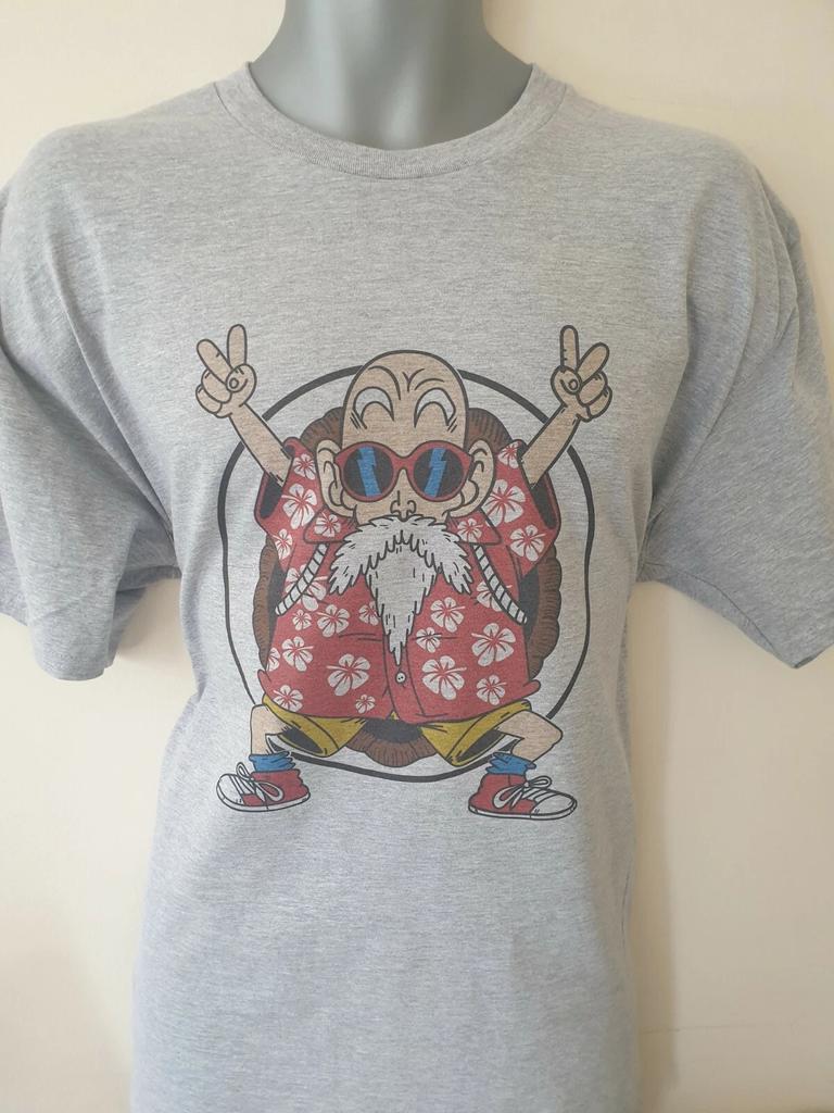 Uno stile T-shirt trendy e casual a maniche corte per uomini e donne con la stampa dell'anime Dragon Ball Z Maestro Muten