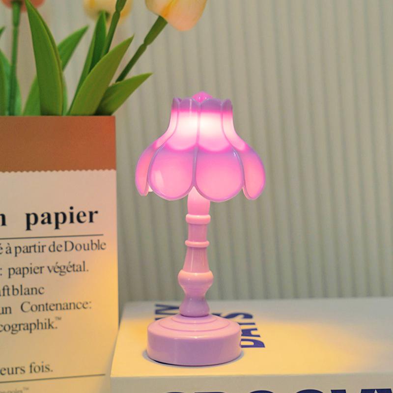 Small Desk Lamp Bedroom Bedside Small Night Light Desktop Small Desk Lamp Decorative Atmosphere Light Gift