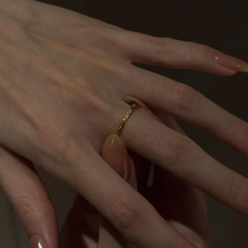 Vintage Gold Diamond Stud Index Ring for Women - Geometric Gift for Best Friend