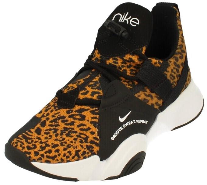 

Кроссовки Nike SuperRep Groove Women white/chutney/black 42