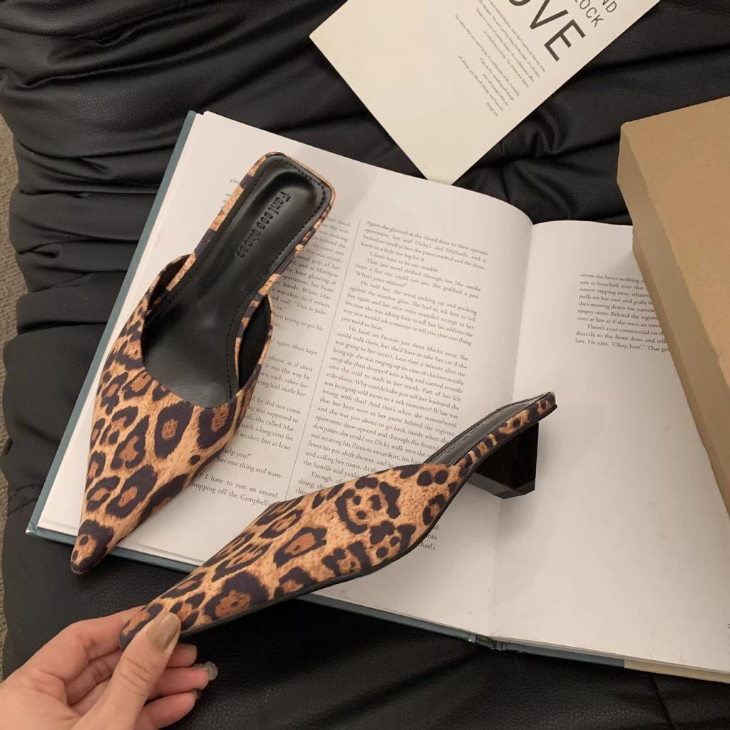 Baotou Half-slipper Women's Outerwear 2025 New Style Elegant Leopard Print Pointed-toe French High-heeled Leopard Print Shoes