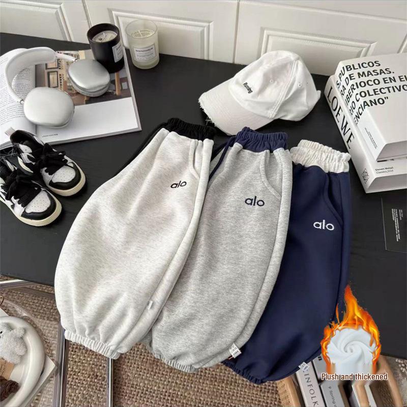 Unisex spodnie dresowe z polarową podszewką dla dzieci: Swobodne spodnie dresowe w stylu koreańskim na jesień i zimę