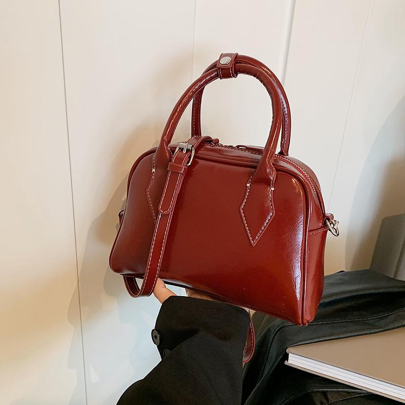 

Wedding bag high-end small bag women s shoulder bag 2024 new handbag small bag red wedding and bride bag червоний