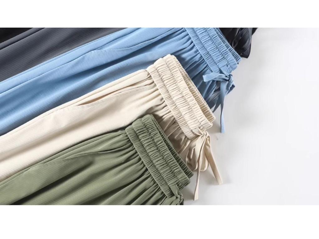 High-Waisted Ice Silk Women's Culottes - Lightweight, Wide-Leg, and Slimming Nine-Point Pants for Summer.