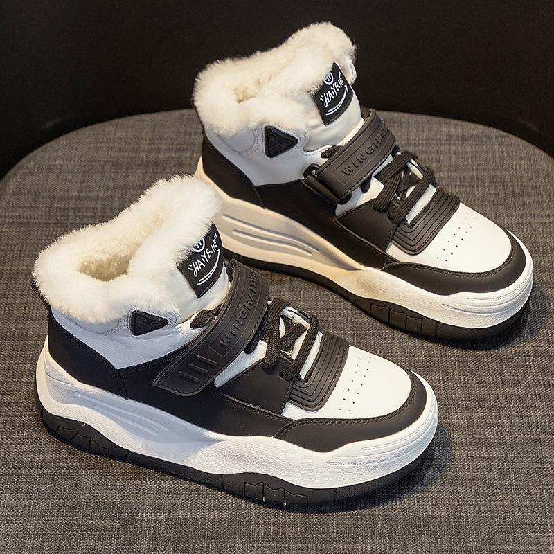 Internet Celebrities with the Same Women's Cotton Shoes Women's Year Warm Super Fire Snow Cotton Winter New Velvet Casual Sports Shoes Tide