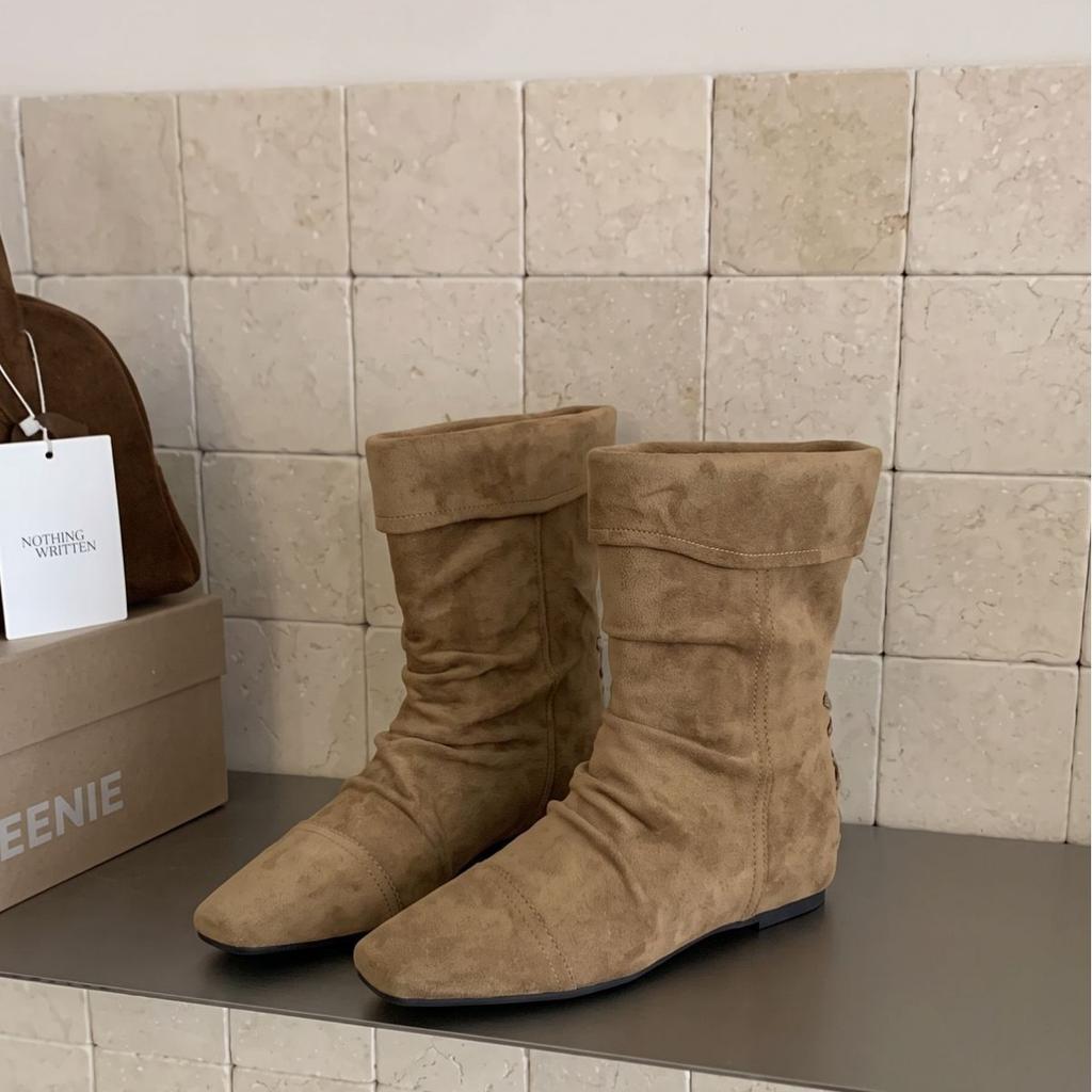 Inner height increase~ retro suede inner height increase Korean short boots women's small square head temperament autumn and winter versatile short