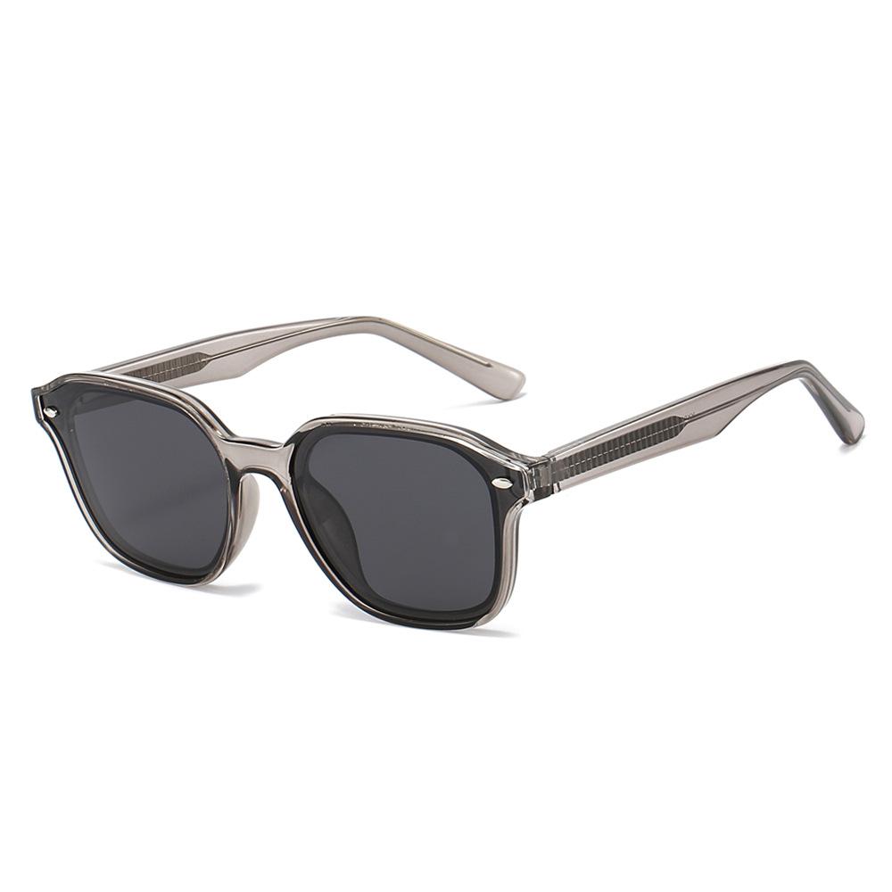 2025 Square Polarized Sun Glasses For Women Men TAC Rivets Metal Core Sun Shades UV400 For Vacation Travel