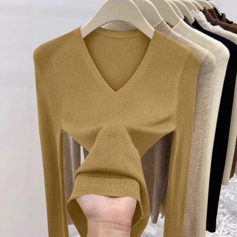 Simple Green Temperament White Underwear Sweater Women's Autumn New Collar Base Knitted Top