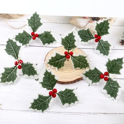 Artificial Holly Berries with Leaves for Christmas Wreath Flower Arrangement Gift Scrapbooking Decor Navidad 2025