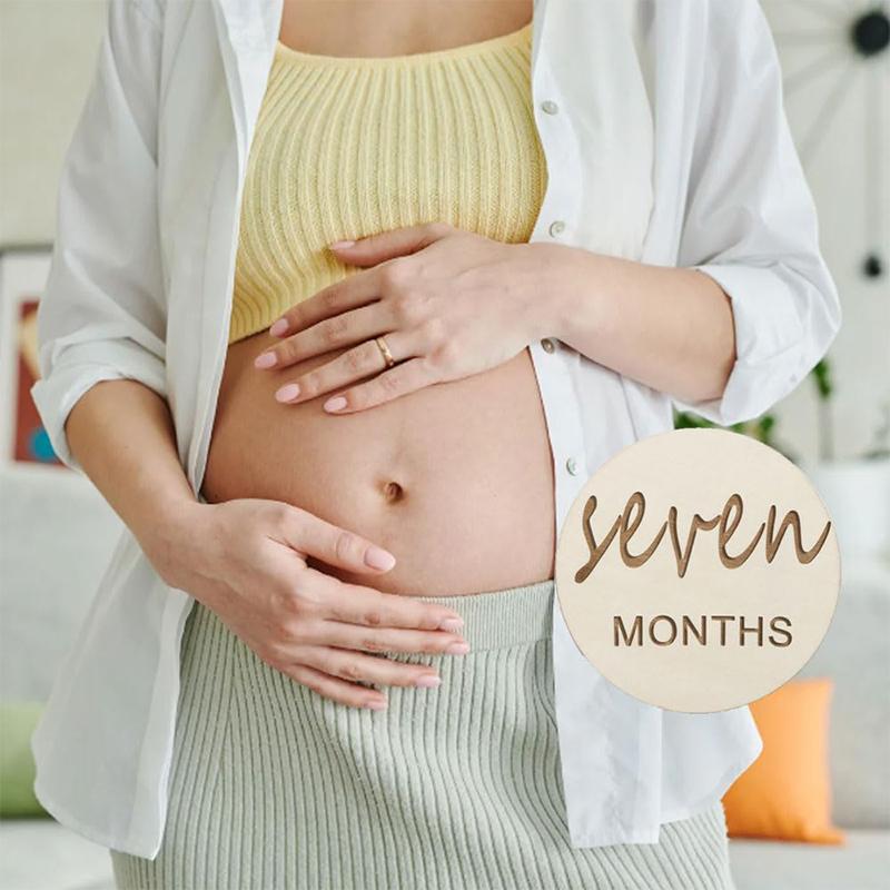 12 Pcs Wooden Baby Monthly Milestone Cards, Baby Monthly Milestones For Newborn Baby Gifts,1-12 Months Wooden Discs