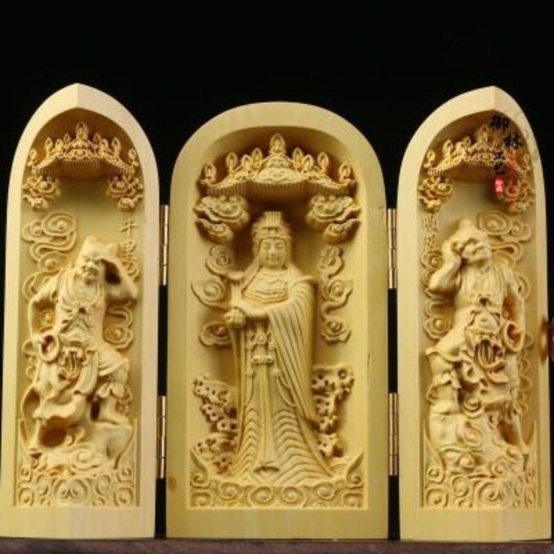 Boxwood Western Tři svatí Buddha Guanyin Masivní dřevo Přenosná třípanelová řezbovaná ozdoba