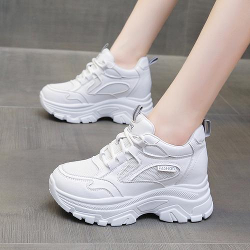 

Модные 8 см платформы танкетки Весна смешанные цвета комфорт искусственная кожа новые осенние женские папочки вулканизированные толстые кроссовки дышащая обувь 40 белый