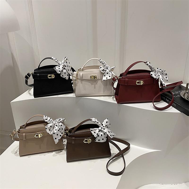 Fashionable Silk Scarf, Stylish and Versatile, Simple Texture, Single Shoulder Cross-body Handbag and Clutch Bag