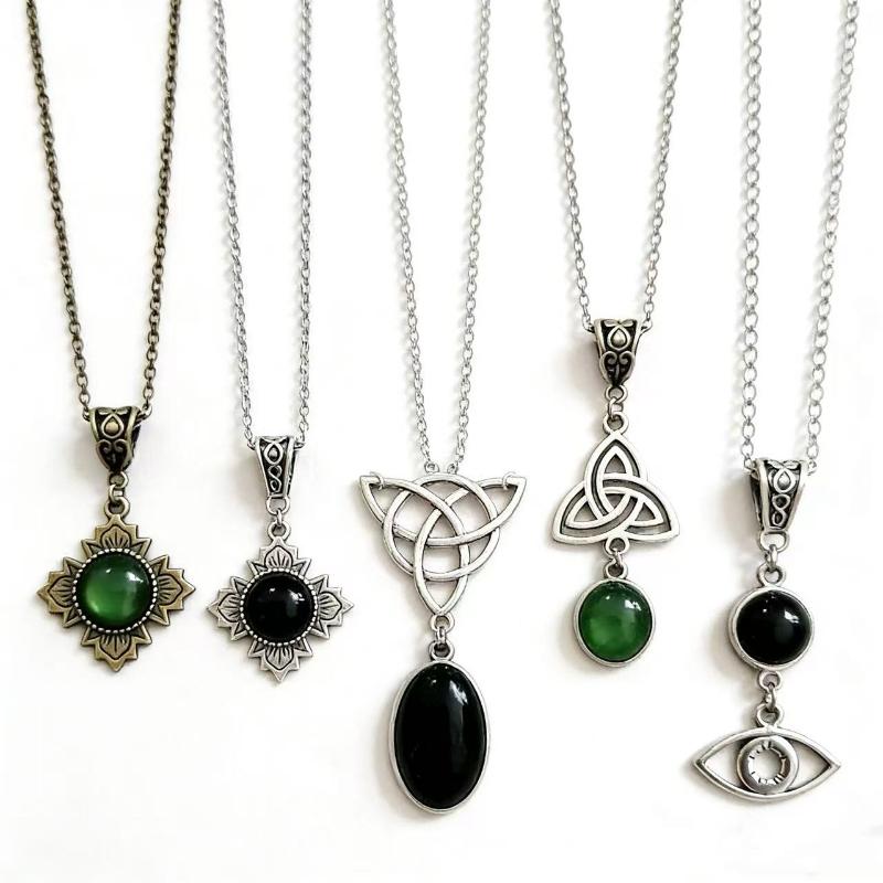 Trendy Gothic Punk Hip Hop Necklace, Personality Charm Pendant, Versatile Fashion Jewelry for Men and Women Gift