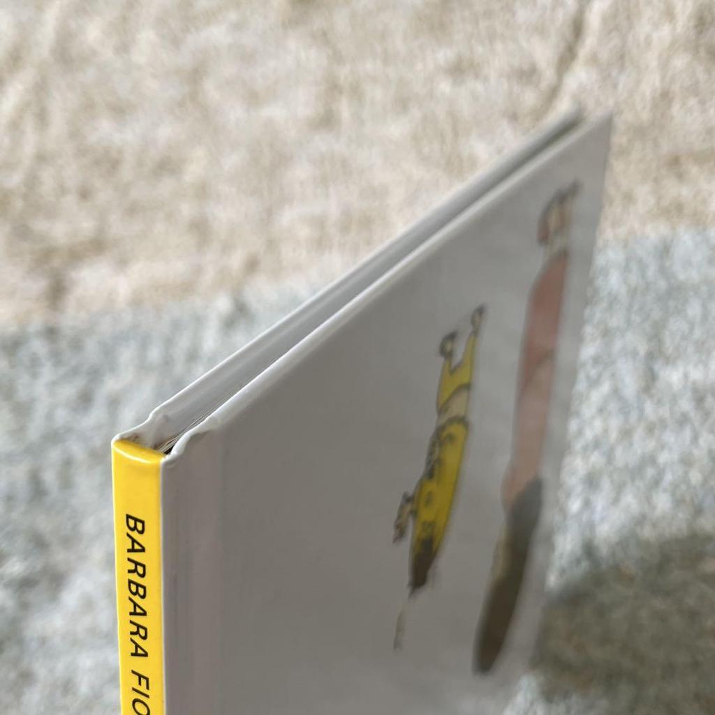 [USED] ATASCADO I can't take it off anymore Yoshitake Shinsuke Spanish Picture book