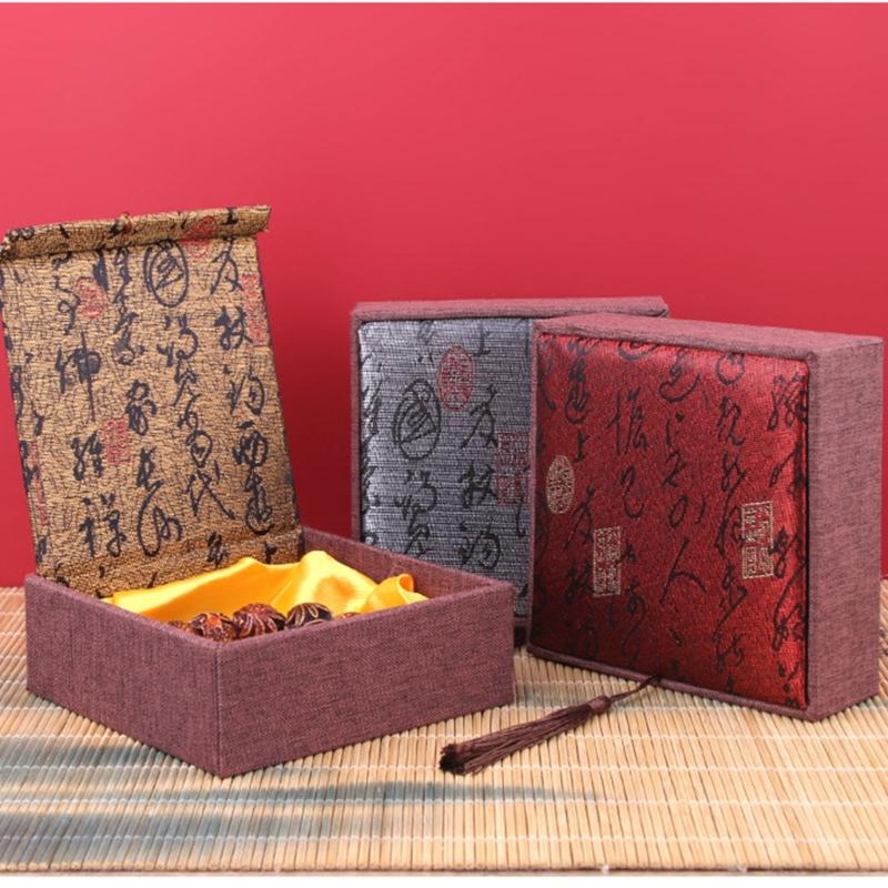 Elegant Satins Jewelry Display Case For Buddhas Beads And Jades Bracelets Chinese Style Jewelry Packaging Box