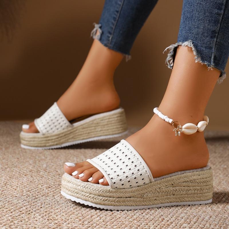 Fashion Women's Platform Slippers Hollow Mid Heels Shoes Designer Retro Sandals Casual 2025 New Shoes Summer Fashion Walking Zapatillas