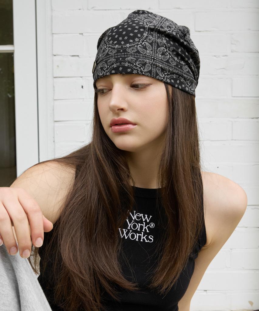 Nyuyogwogseu Summer Paisley Beanie Hat_ Black