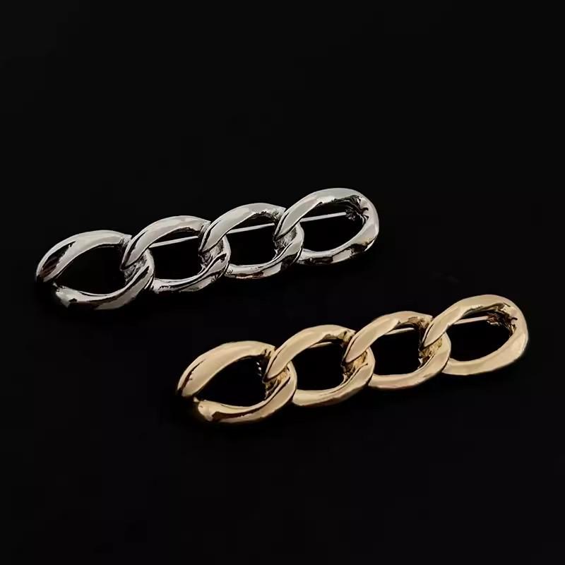 Women's Shiny Chain Brooch: Elastic Waist-Cinching Accessory & Anti-Exposure Pin