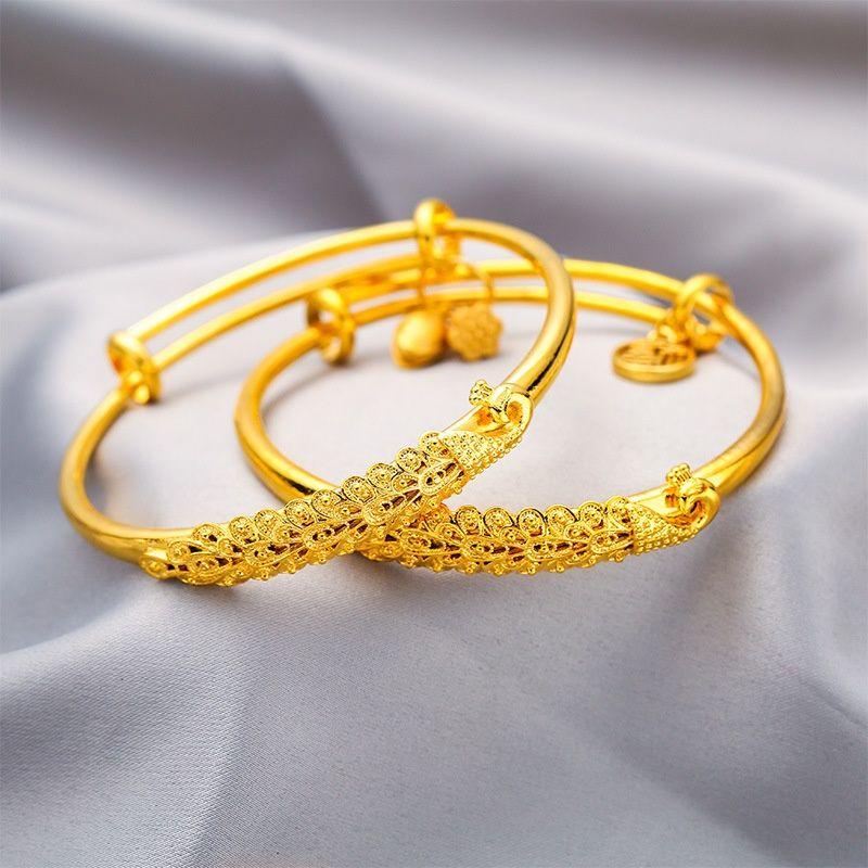Golden Lotus Bracelet Wedding Accessories As a Gift for Mom