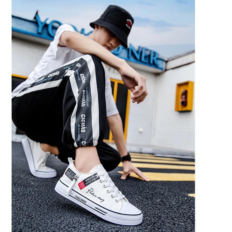 Letnie Męskie Trampki Płócienne Niskie Codzienne Oddychające Buty Nastolatki Modne Lekkie Młodzieżowe Streetwear Wygodne Obuwie