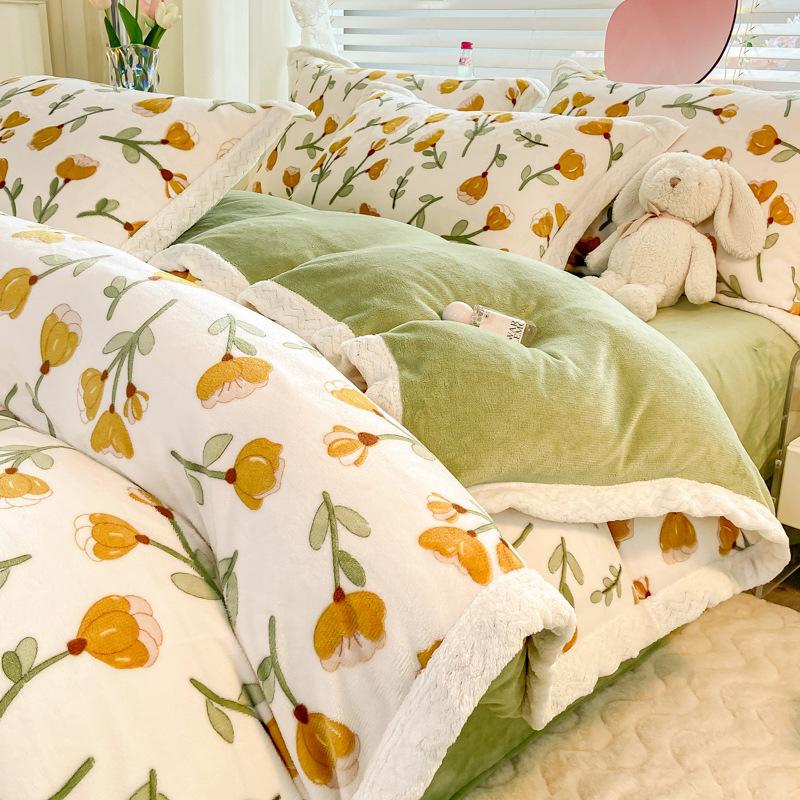 Retro pastoralny styl mleczny czteroczęściowy prześcieradło poszwa na kołdrę pogrubiony ciepły pokrowiec na kołdrę na łóżko koralowy aksamit zimowy trzyczęściowy zestaw