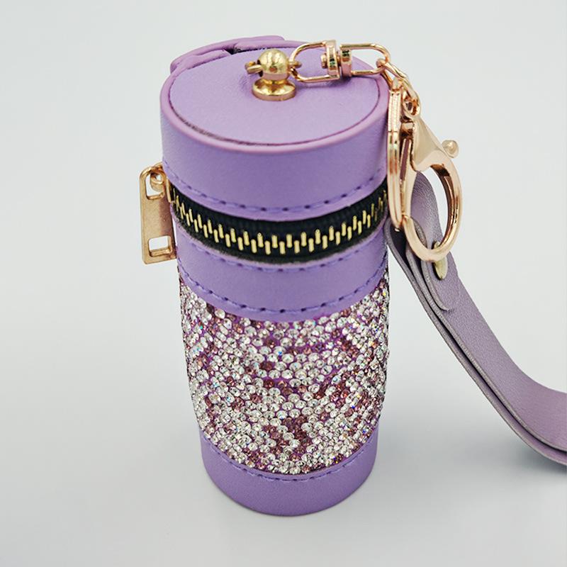 

2025 Mini Red Envelope Keychain Pendant - Stylish and Compact Carry-On Accessory