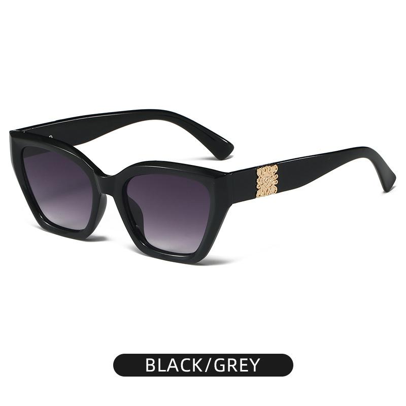 

Sunglasses For Women New Retro Cat Eye Sunshade Sun Protection Fashion Street Photography Car Sunglasses Trend 3198