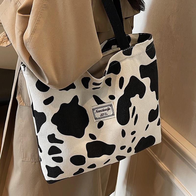 Korean Minimalist Literary Aesthetic Tote Bag Large Capacity Single Shoulder Handbag Fashion Student School Office Commuter Bag for Women