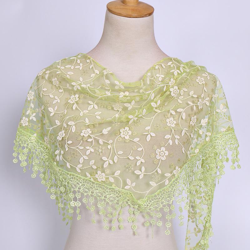 Sheer Lace Floral Neck Scarf Tassel Triangle Scarf Sheer Embroidery Daisy Flower Carves Church Prayer Shawl Bufanda Headscarf