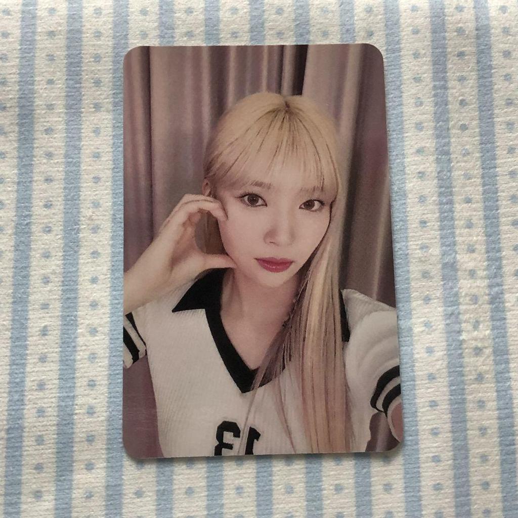 [USED] Korea Limited Mayuka NiziU HEARTRIS All Attendance Sanok Trading Card