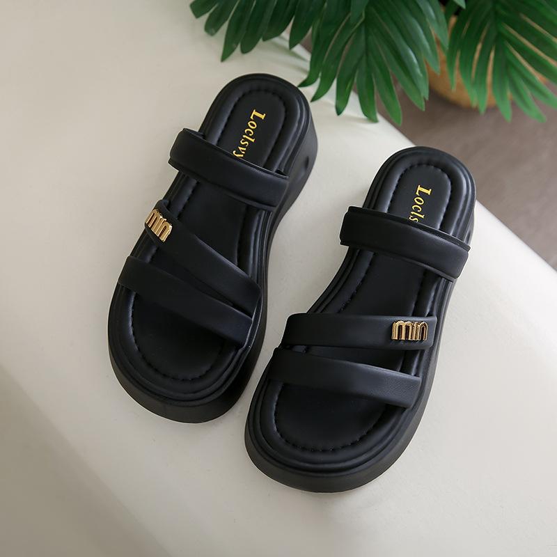 Slippers Women's Summer Outer Wear 2025 New Thick-soled One-word Drag Fashion Trendy Wear Two Wear Beach Women's Shoes Large Size Cool Slippers