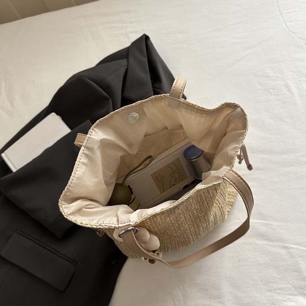 Sweet Straw Woven Tote Bag Large Capacity Magnetic Buckle Commuting Shoulder Bag Lightweight Solid Color