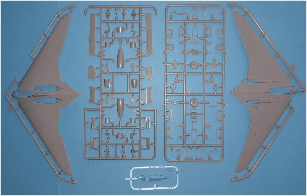 Micromill 1/72 Maßstab Deutsche Luftwaffe Horten H-9 V1 BMW 003 Strahltriebwerk (AMP-Marke) Plastikmodellbausatz MKRAMP72-017 Spritzguss in Farbe