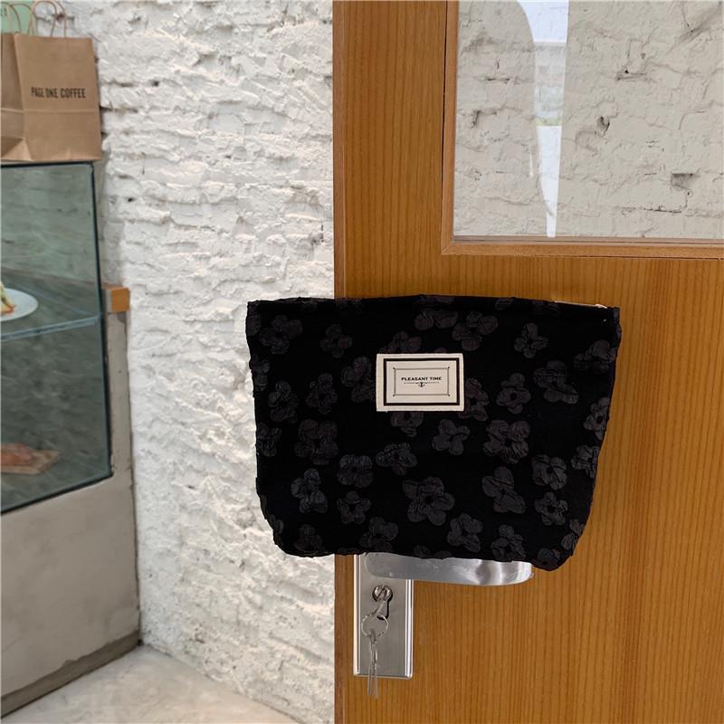 

Bag Portable Makeup Fashion Practical Vintage Print Classic Delicate Style Girl