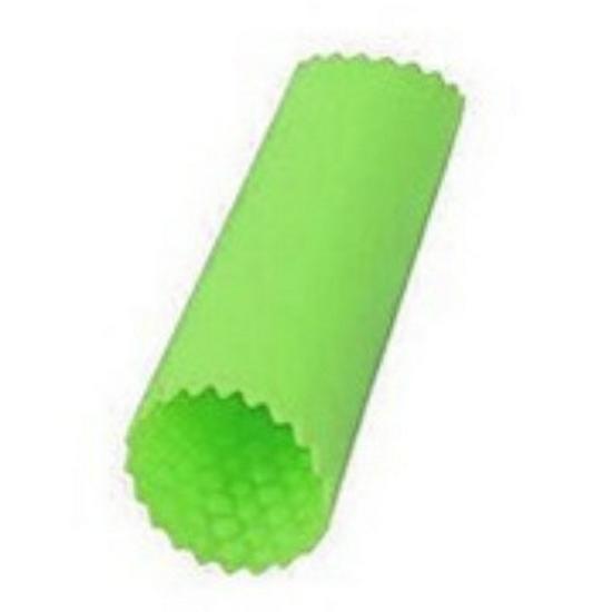 Stainless Steel Multifunctional Garlic Mincer & Masher for Kitchen Use