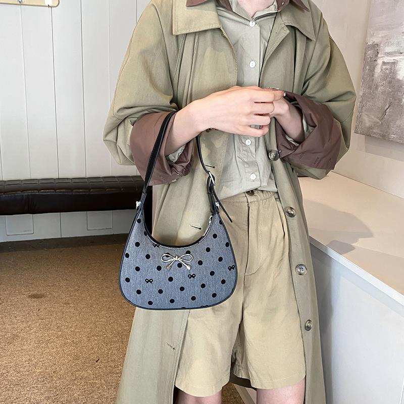 Trendy Shoulder Bags Women New Fashion Luxury Large Capacity Underarm Bags High Quality Women's Handbags