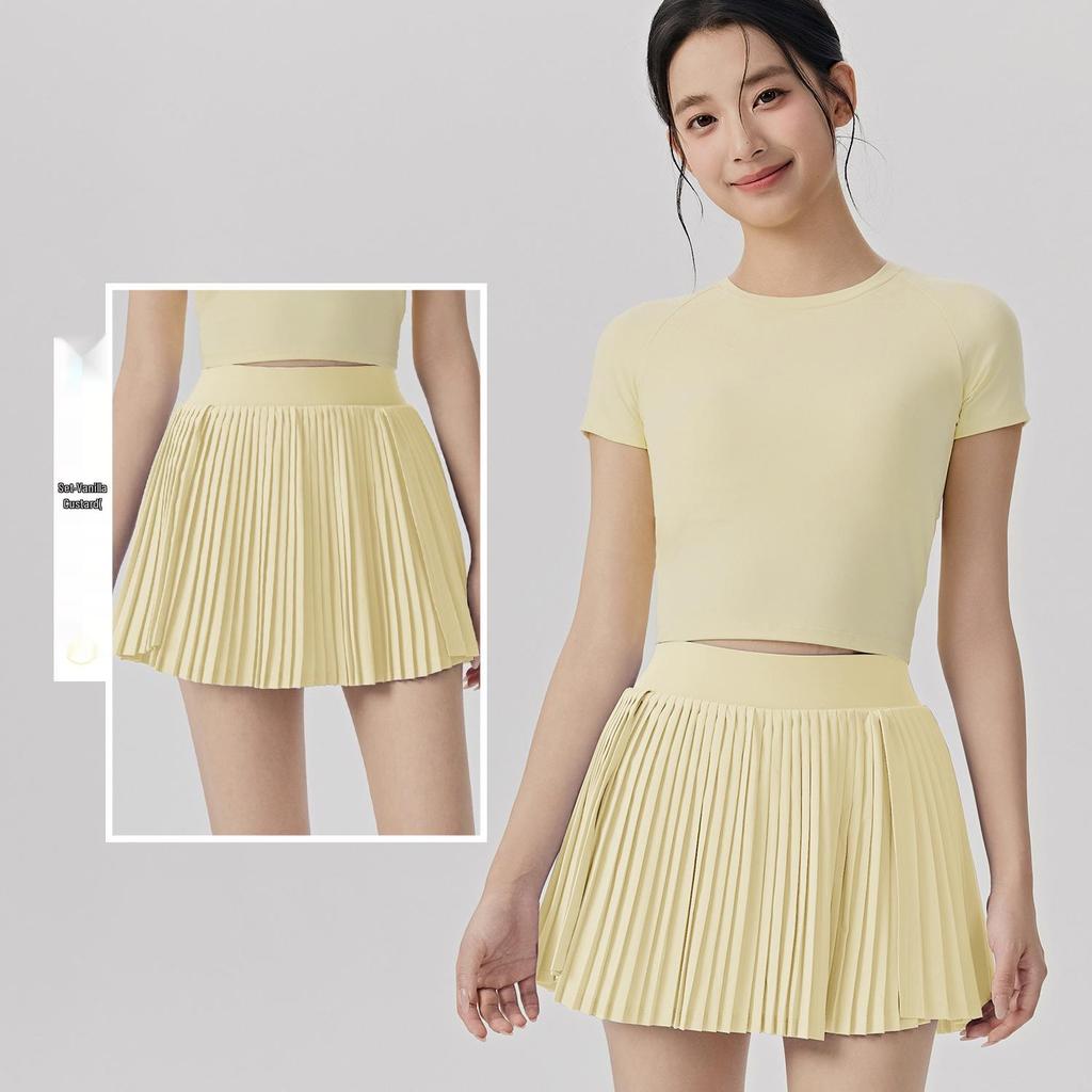 Women's Short Sleeve Yoga Suit & Pleated Tennis Skirt Set