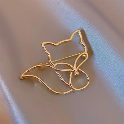 1PC Fashion Hollow Fox Brooch Pin Denim Badge Corsage for Women Bag Decorative Pins Gold Color Jewelry Gifts Pin Simple Accessories Anti-slip Buckle