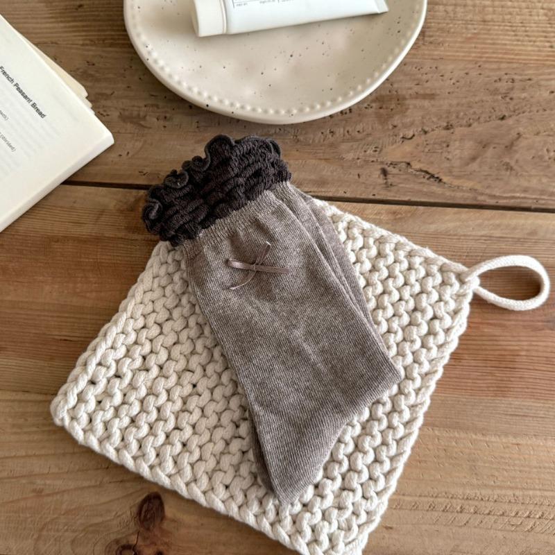 

Женские осенние новинки носки-трубы с цветной вставкой и бантом на отвороте 1 pair кофейный