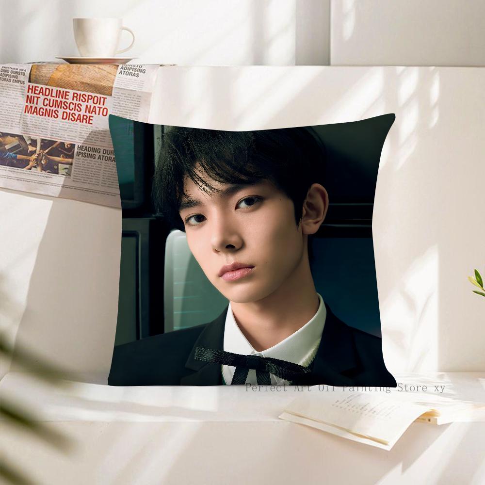 1 szt. Koreańska Grupa Kpop HEESEUNG Poszewka na Poduszkę Kwadratowa Poszewka na Poduszkę Dekoracja Sypialni Sofy Pokoju Codzienna Poszewka na Poduszkę