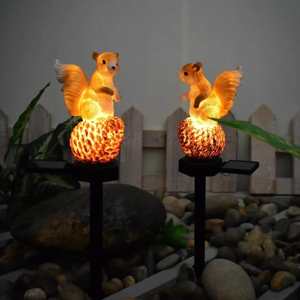Squirrel Outdoor Light LED Solar Cute Squirrel Plug Lights Garden Decoration Animal LED Decor Light Waterproof Garden Lamp