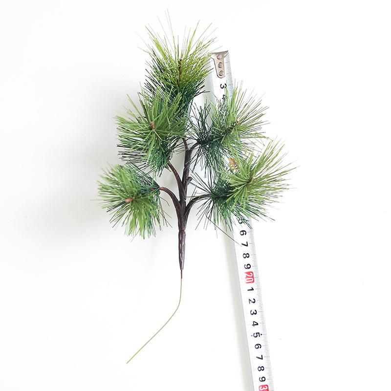 Ramură Artificială de Pin cu Frunze de Arțar și Accente de Chiparos