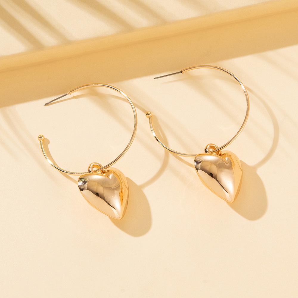 Fashion Glossy Big Heart Pendant Earrings For Women Exaggerated Metal Geometric Huggie Hoop Earrings Jewelry Accessories Gifts