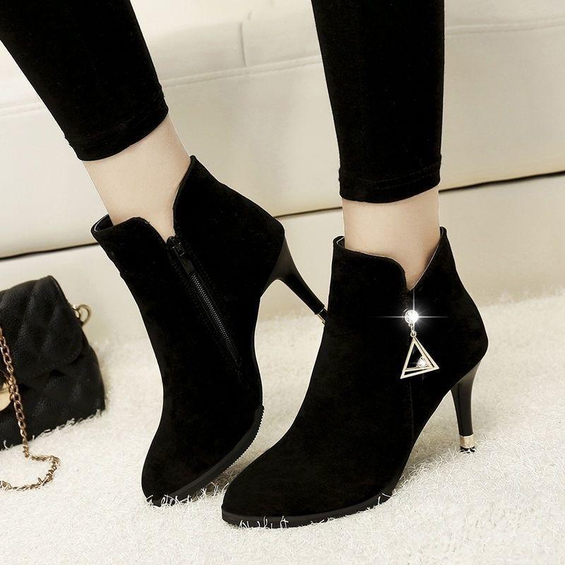

Модные женские короткие ботинки с острым носком на каблуке, осенне-зимние, черные, ботильоны до щиколотки высокого качества, новая шикарная и элегантная обувь 35